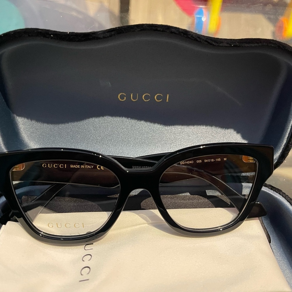 Gucci Black Cat-Eye Glasses